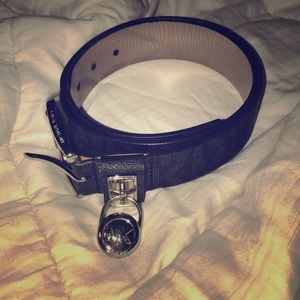 MK belt